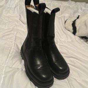 Black Boots… great condition